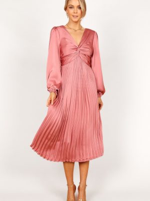 Noelle Twist Front Pleated Midi Dress - Blush