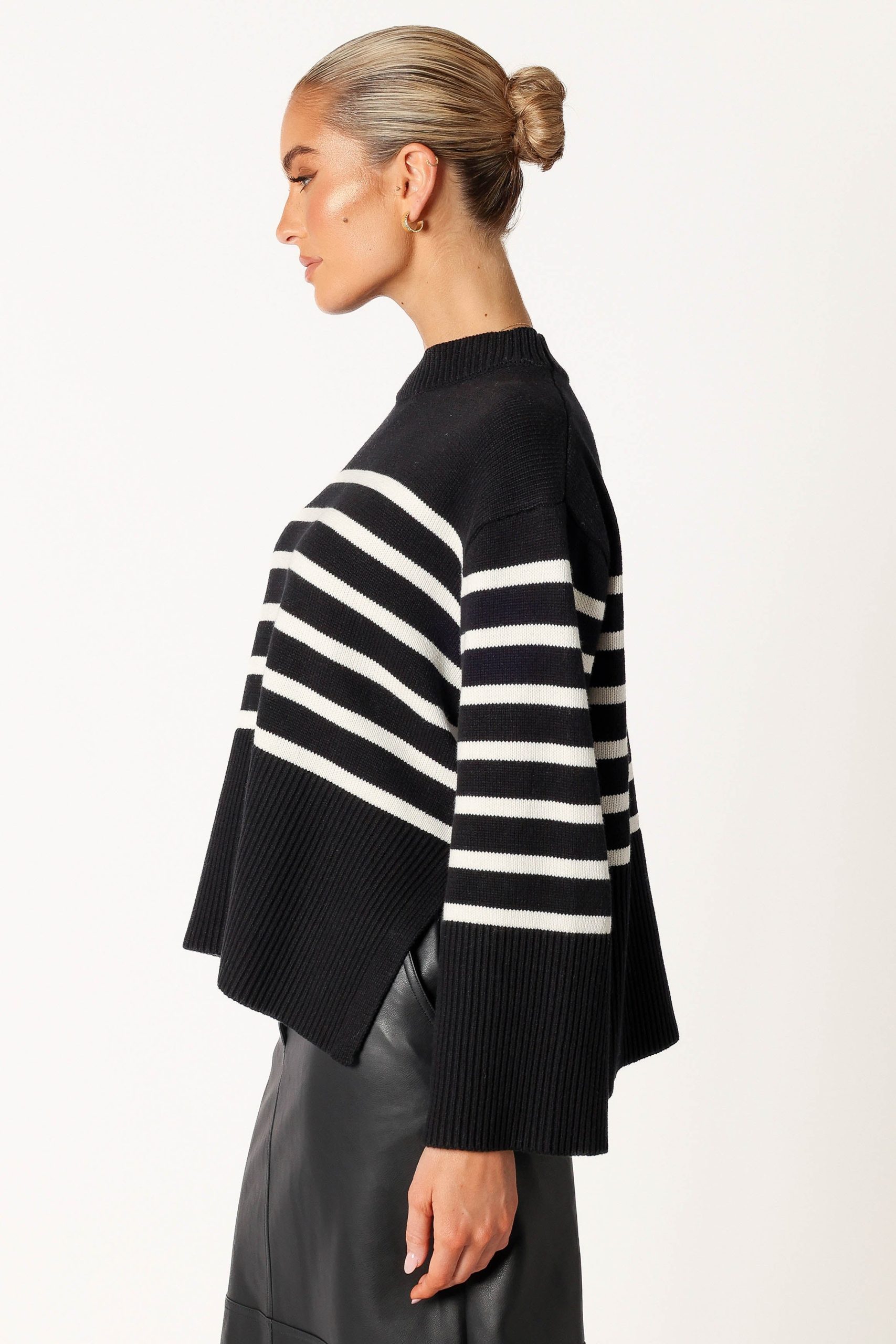 Avalynn Striped Knit Sweater - Black White - Image 2
