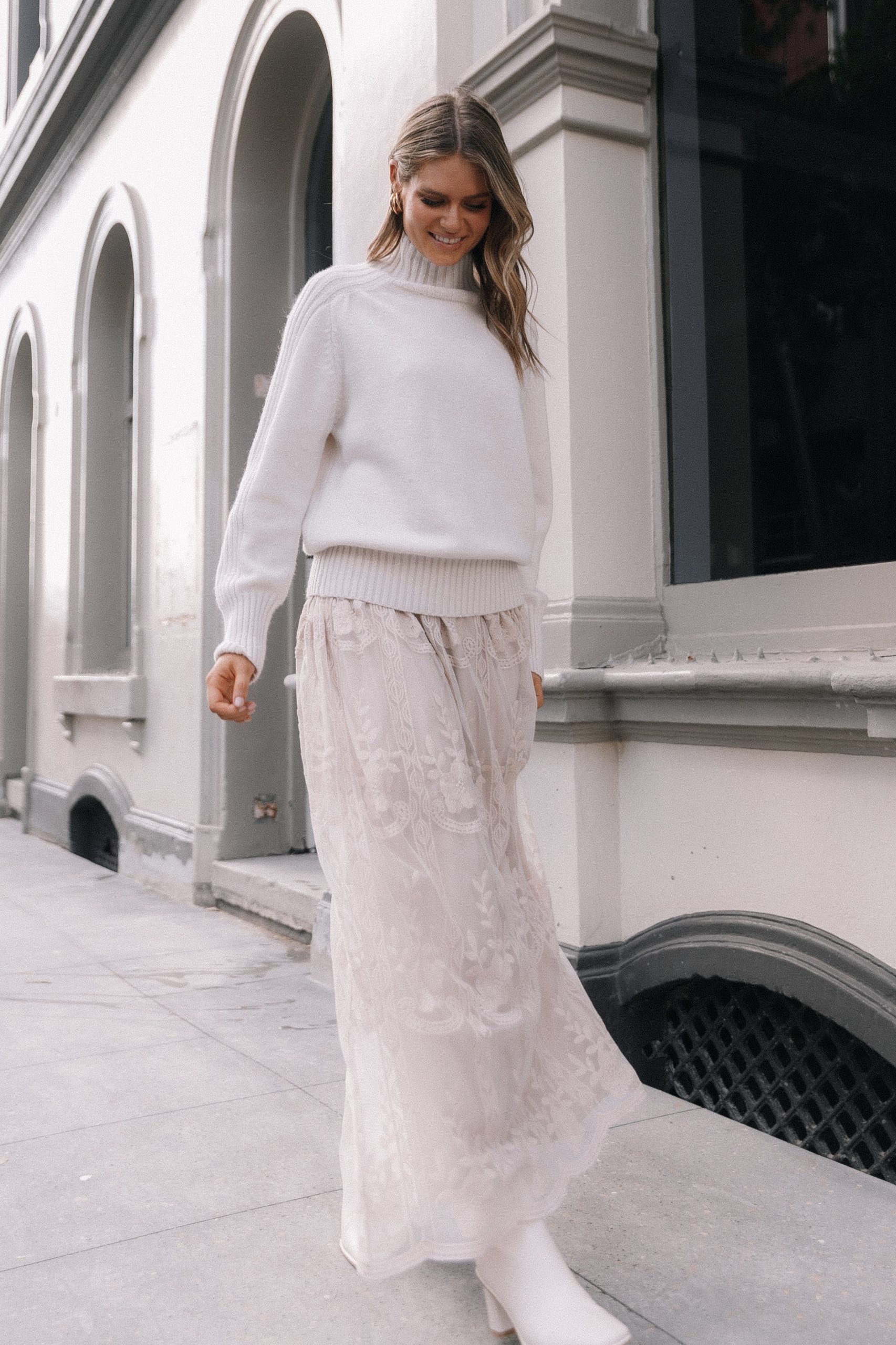 Cersi Knit Sweater - Cream - Image 10