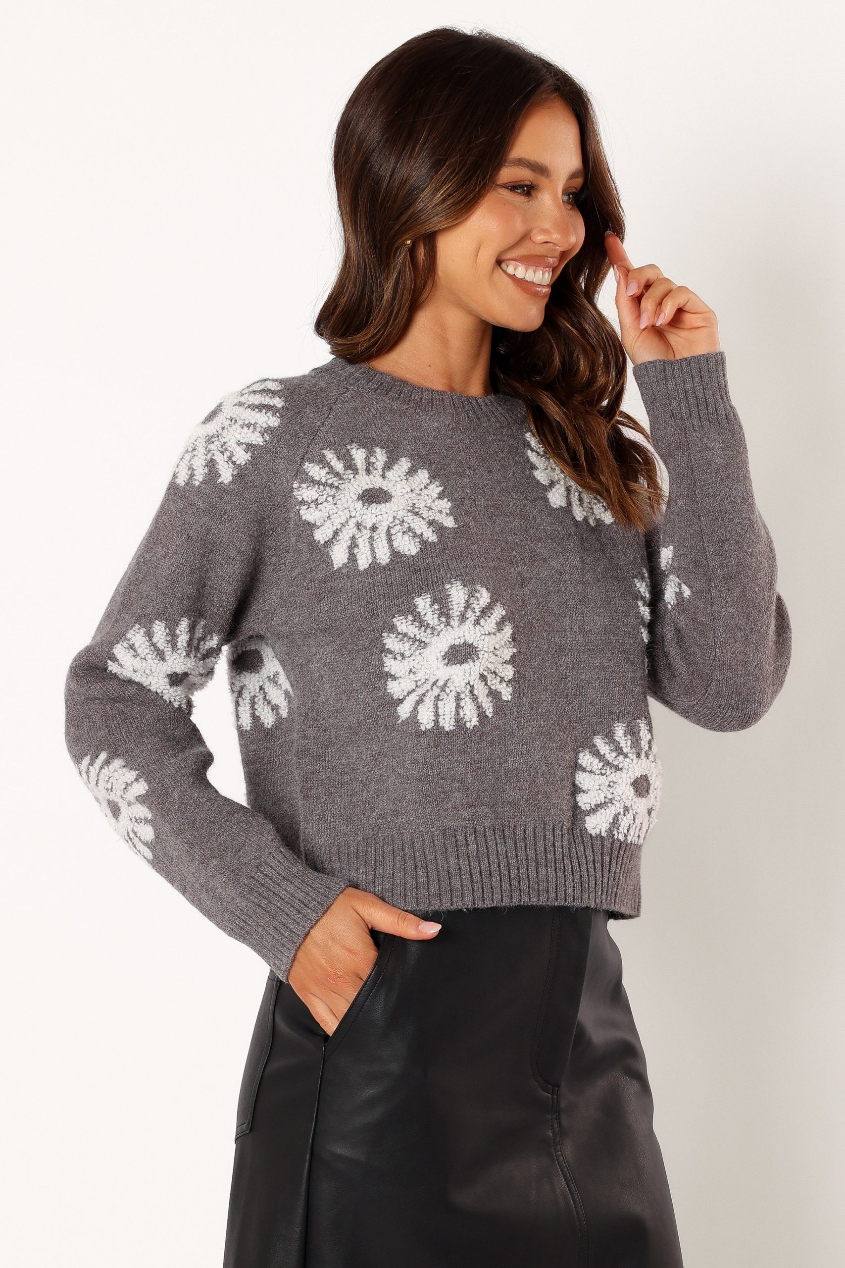 Chandler Knit Sweater - Grey White - Image 4