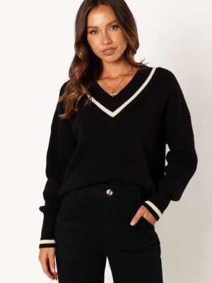 Dominique Contrast Vneck Knit Sweater - Black/Cream