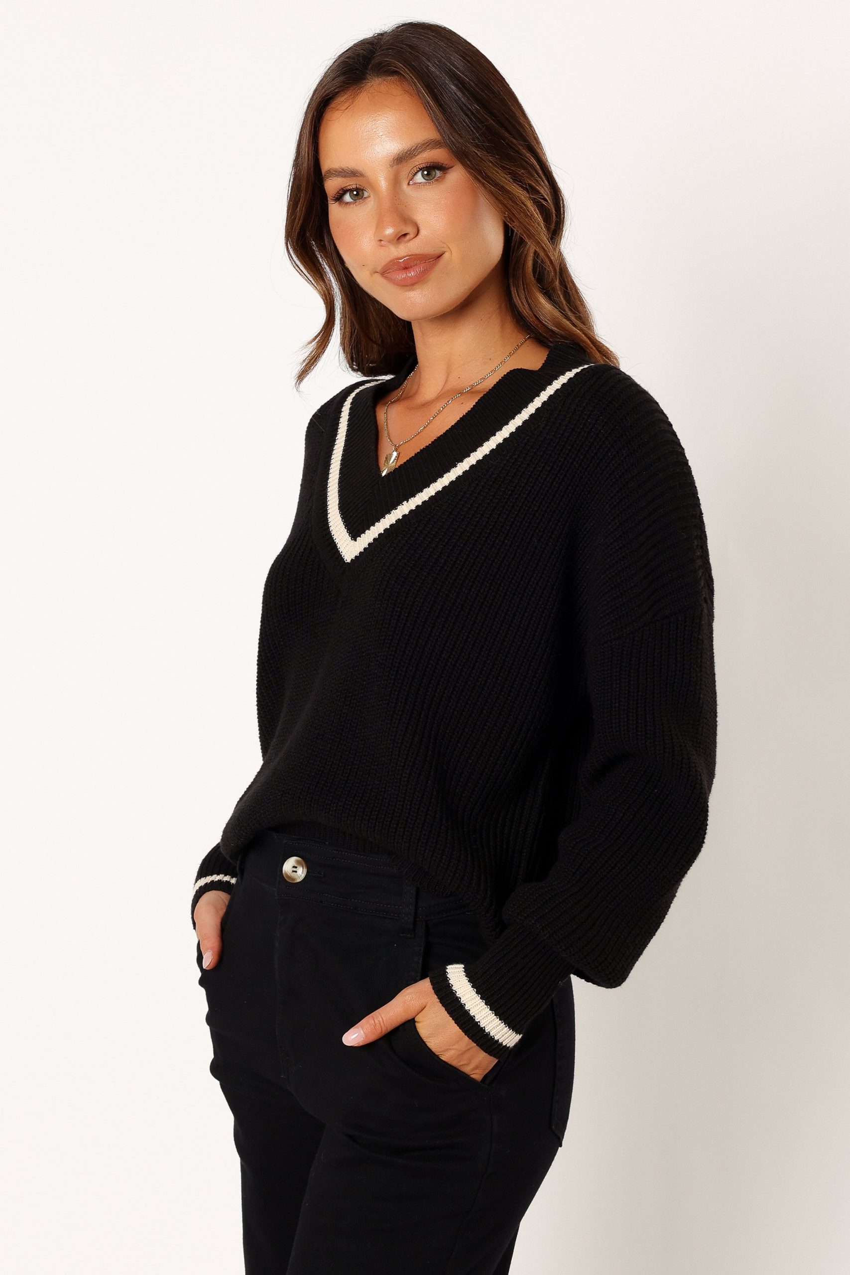 Dominique Contrast Vneck Knit Sweater - Black/Cream - Image 2