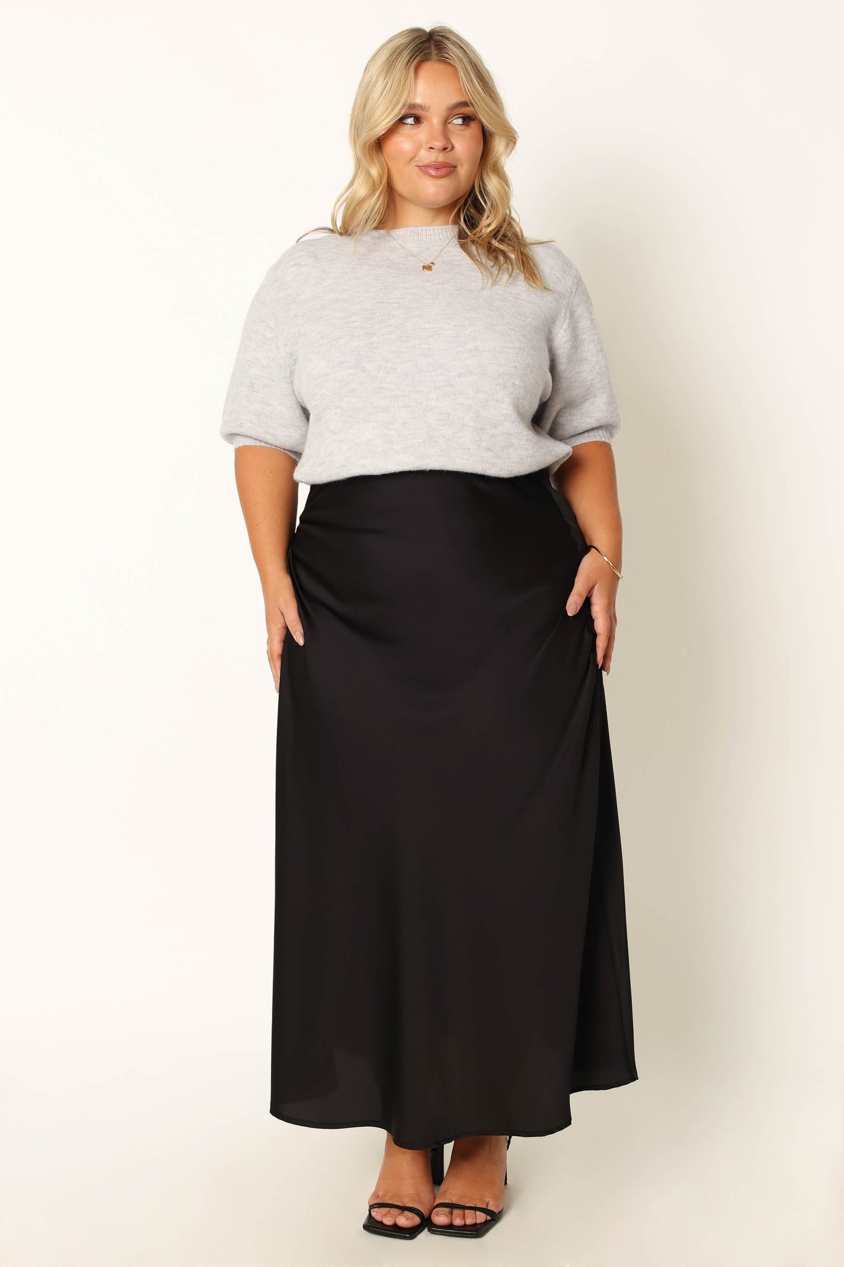 Noah Knit Sweater - Light Heather Grey - Image 3