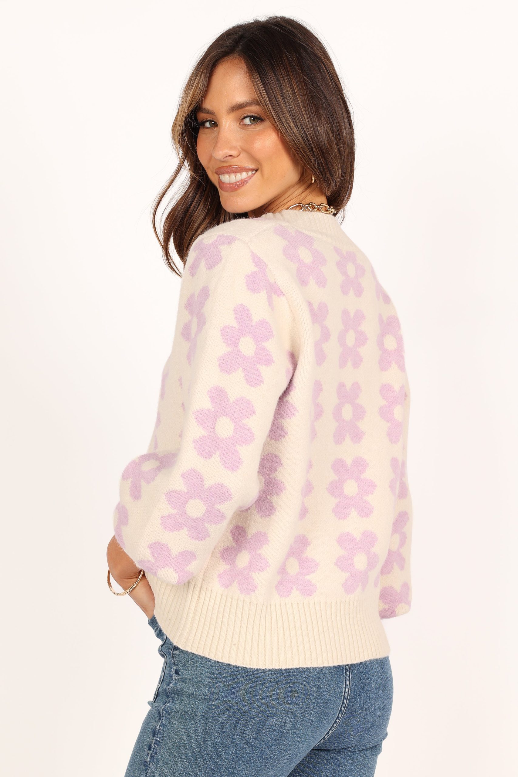 Remi Vneck Flower Knit Sweater - Lilac - Image 7