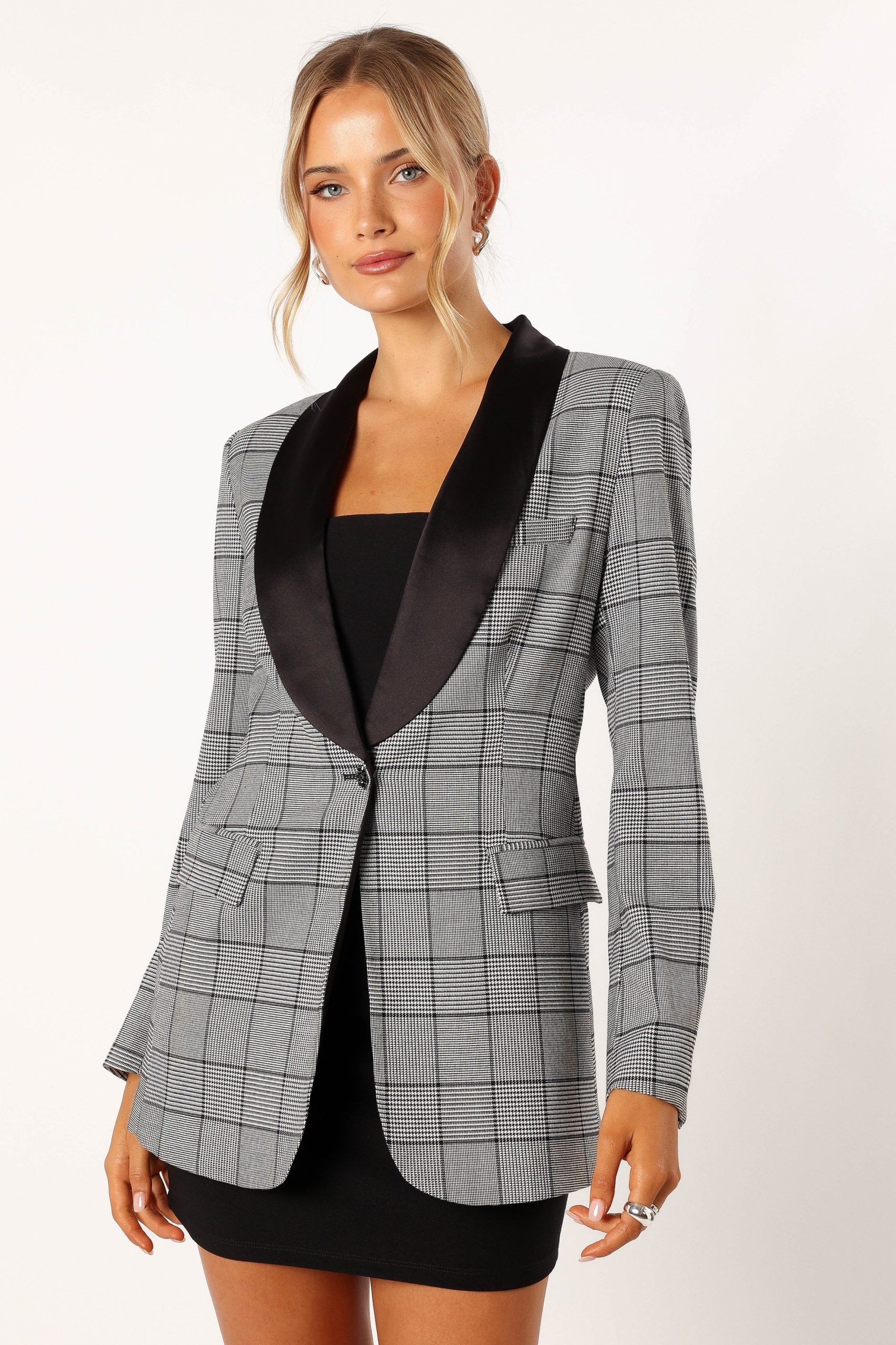 Veronica Contrast Lapel Blazer - Grey - Image 8