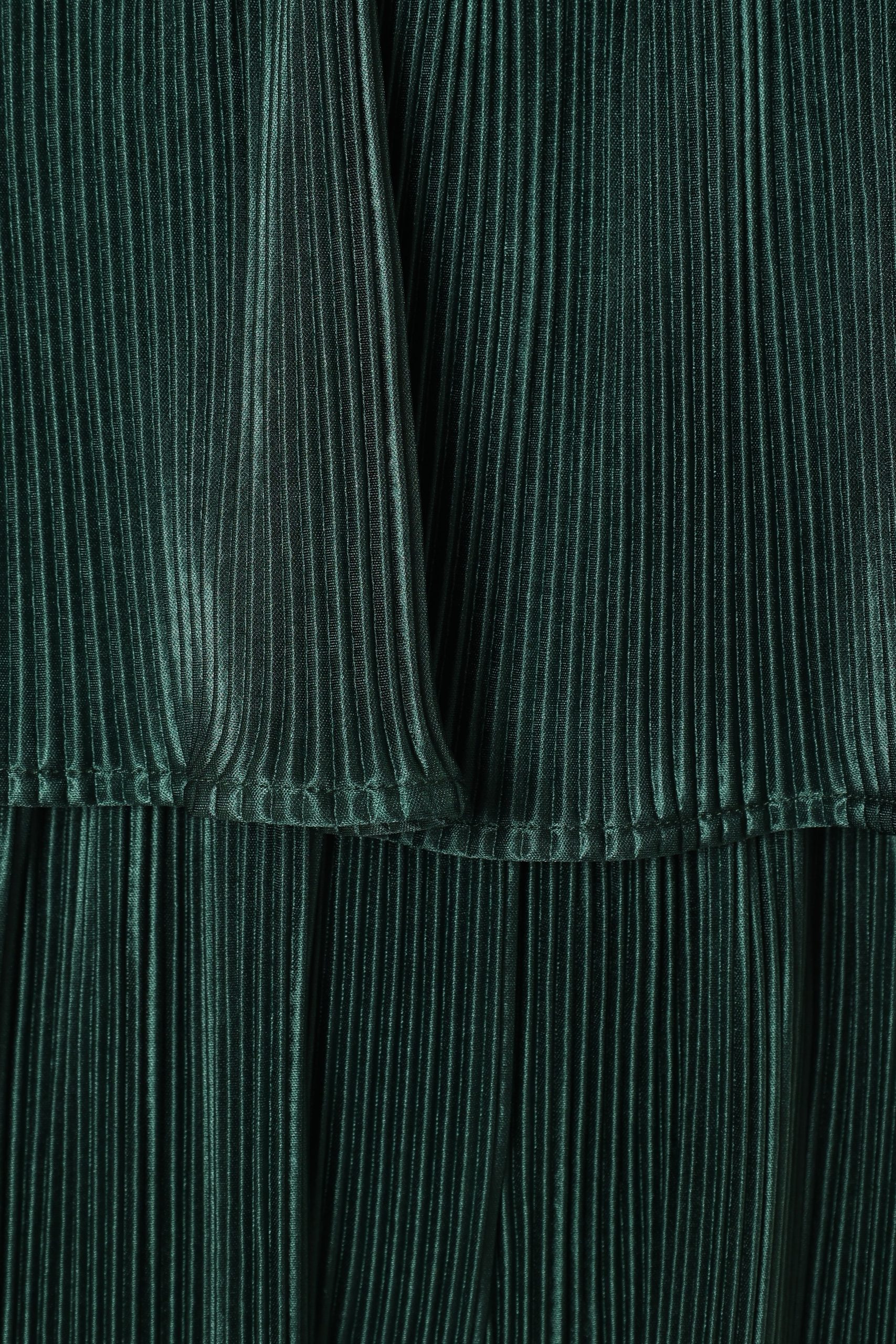 Jillian Plisse Jumpsuit - Emerald - Image 8