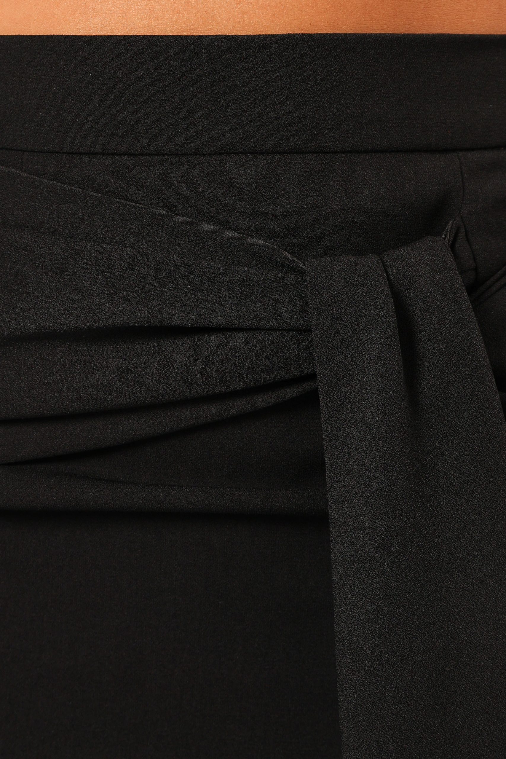 Zanita Set - Black - Image 9