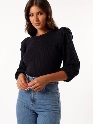 Halle Top - Navy