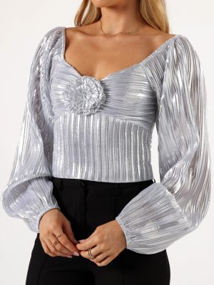 Nyra Rose Detail Top - Silver